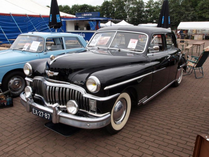 DESOTO Deluxe 1949
