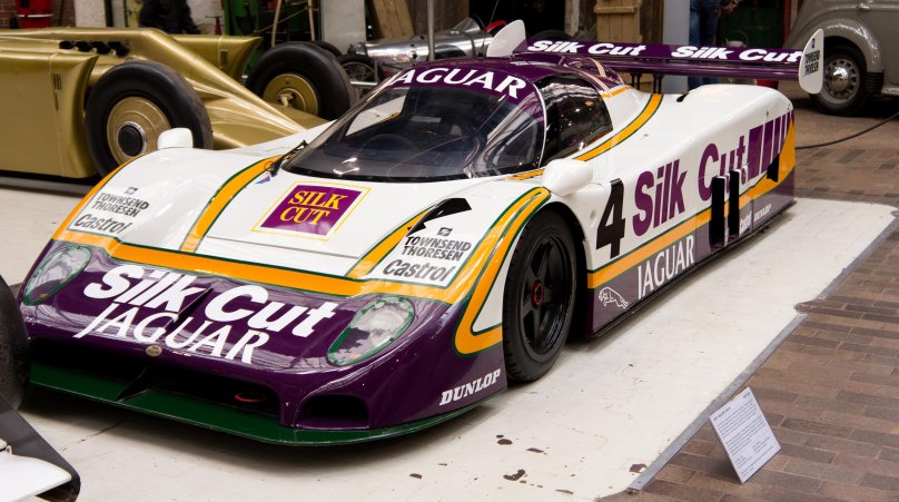 Jaguar XJR-9