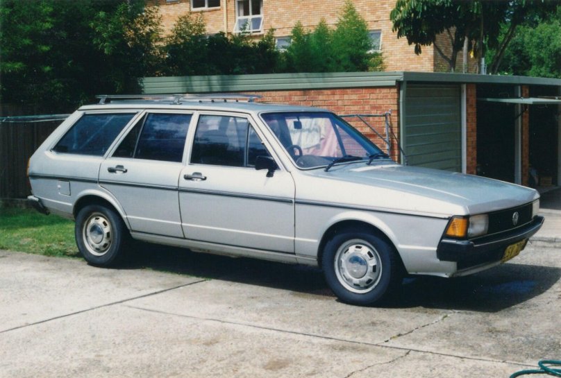 Volkswagen Passat b1 variant