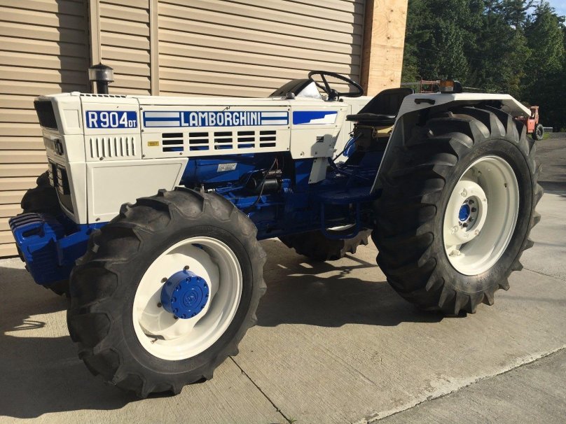 Lamborghini tractor r904