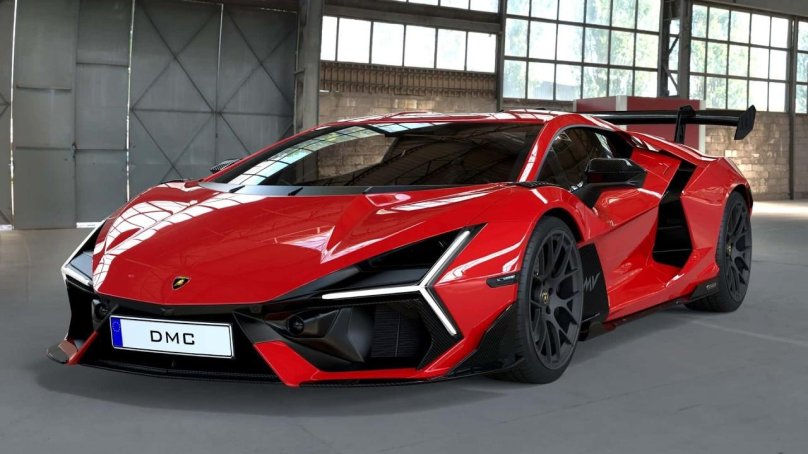 Ламборджини revuelto