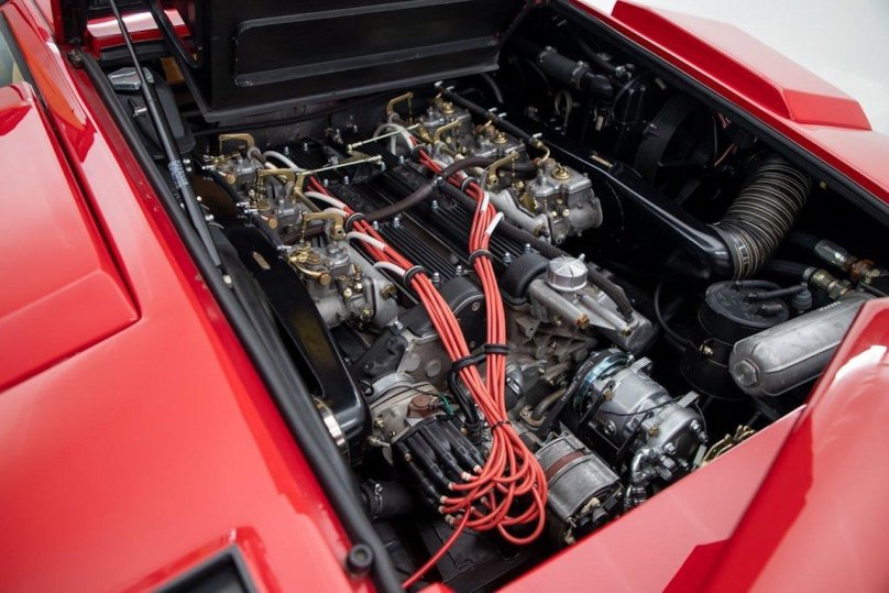 Lamborghini Countach 5000 Quattrovalvole