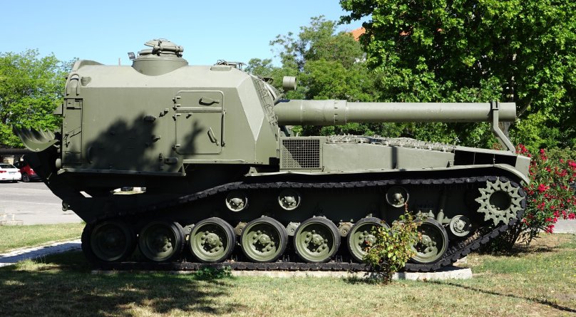 M55 self Propelled Howitzer