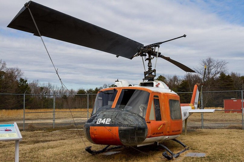 Bo-105 вертолет