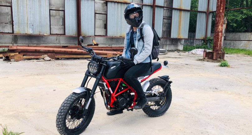 Мотоцикл Минск SCR 250