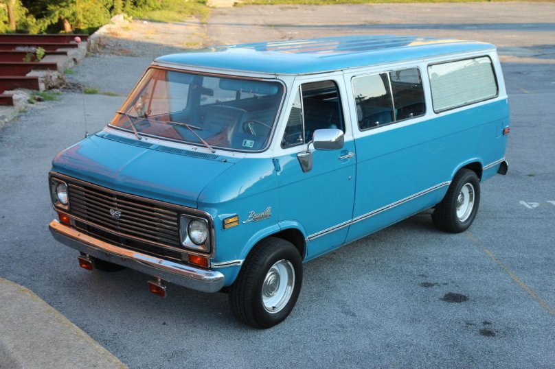 Chevrolet van 1972