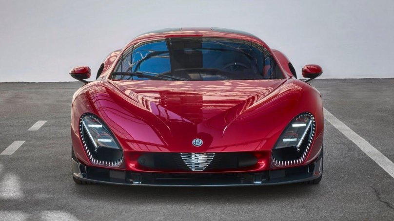 Альфа Ромео суперкар
