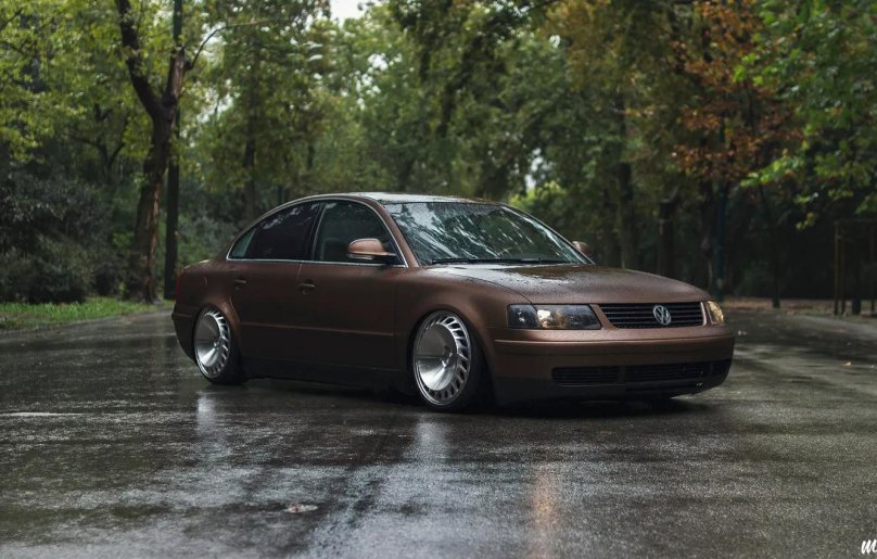 Volkswagen Passat b5 stance