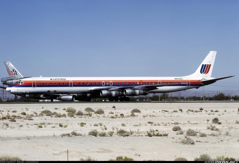 MCDONNELL Douglas DC-8
