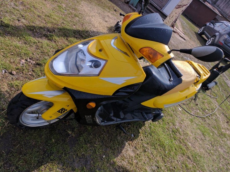 Honling скутер 150