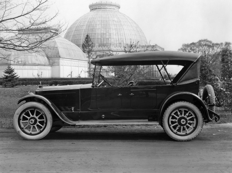 1921 Packard