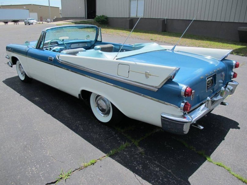 Dodge Custom Royal 1957