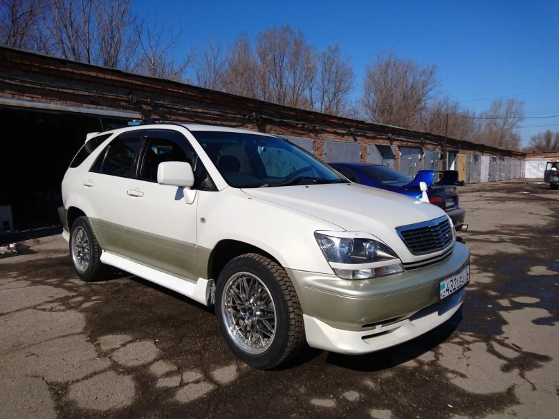 Тойота Харриер rx300