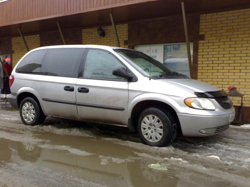 Крайслер Вояджер 2.4