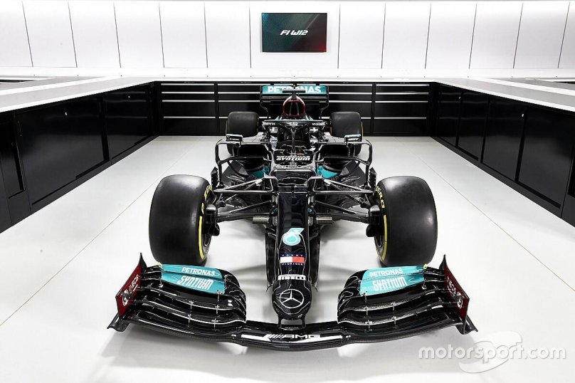 Mercedes AMG Petronas f1 w12