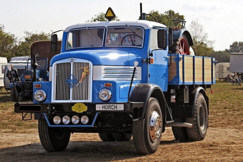 Старые Грузовики