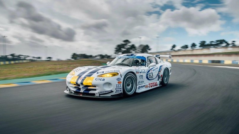 Dodge Viper GTS-R Team Oreca