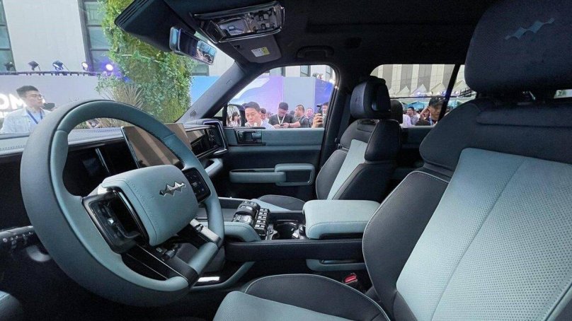 BYD fangchengbao Leopard