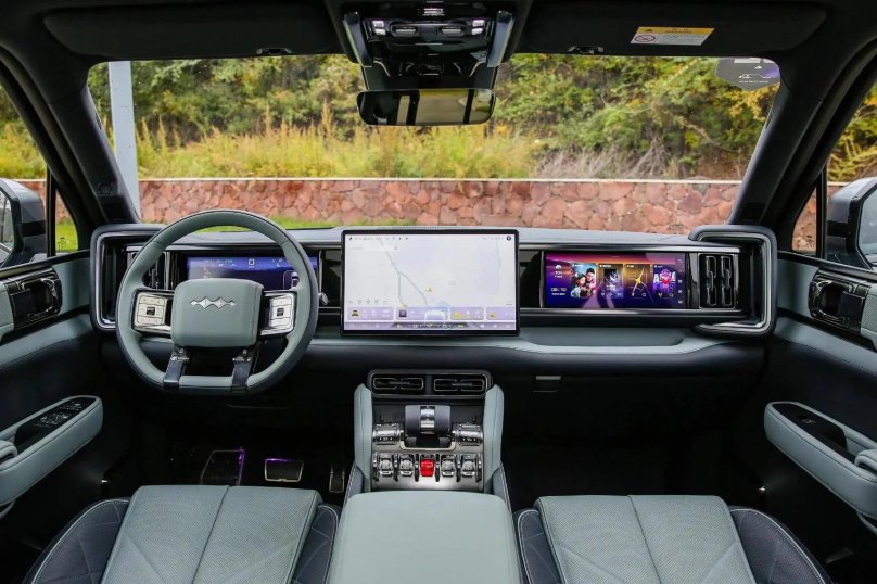 BYD fangchengbao Leopard 5