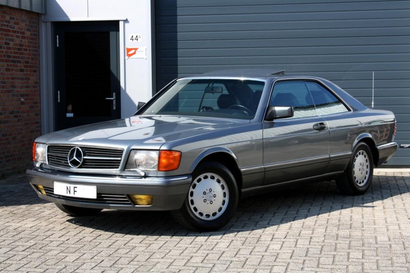 Mercedes Benz 560 sec c126