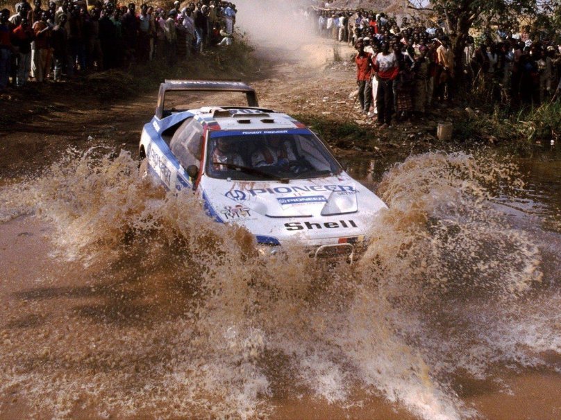 Peugeot 405 t16 Dakar