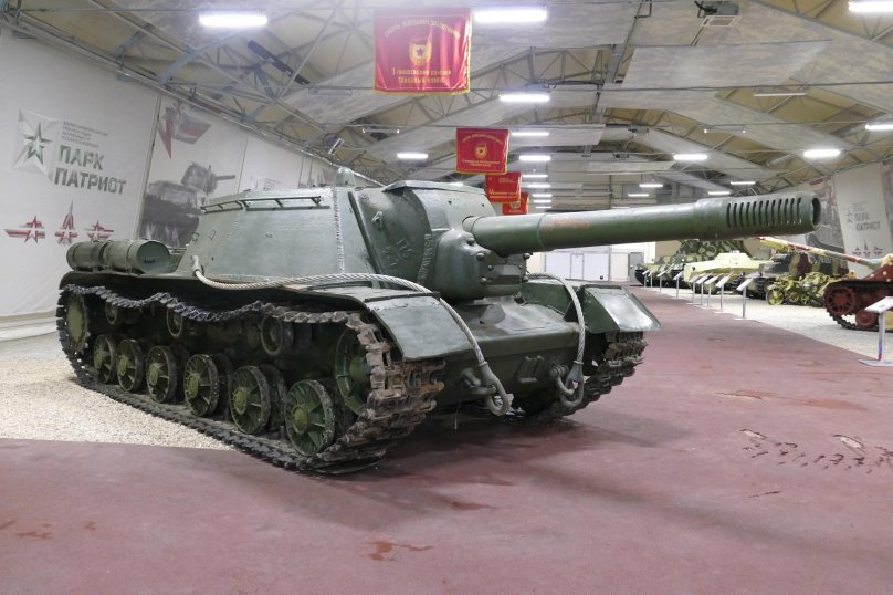 Самоходка ИСУ-152 зверобой