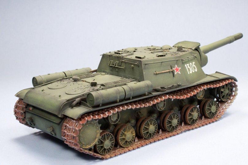 САУ Су-152 зверобой