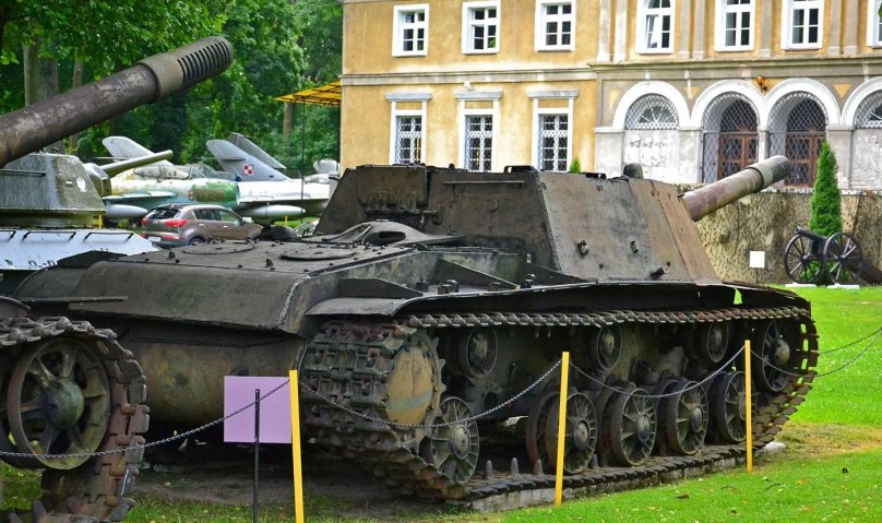 Танк САУ Су 152