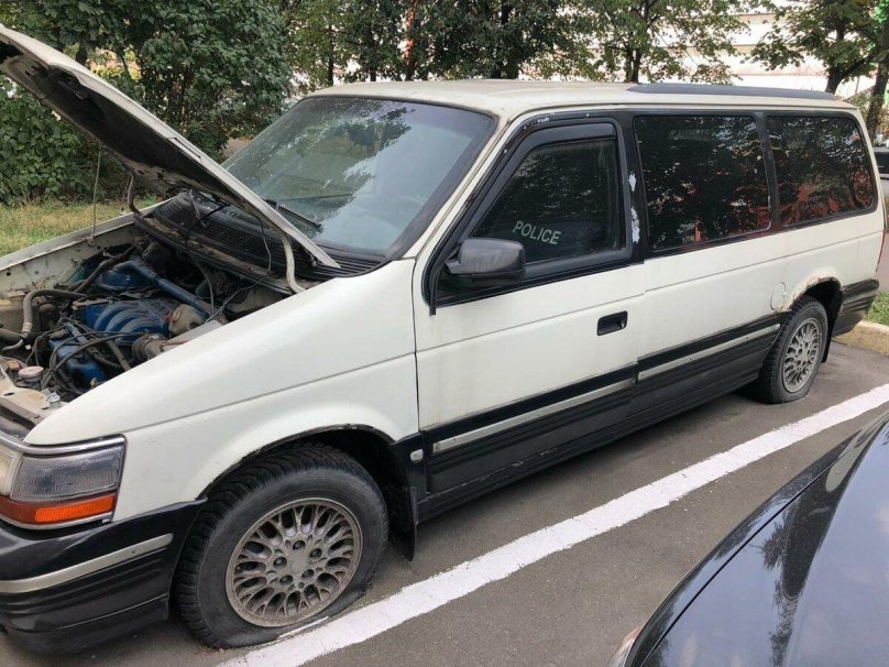 Plymouth Voyager 1994