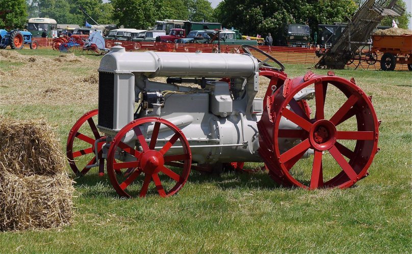 Фордзон-Путиловец трактор