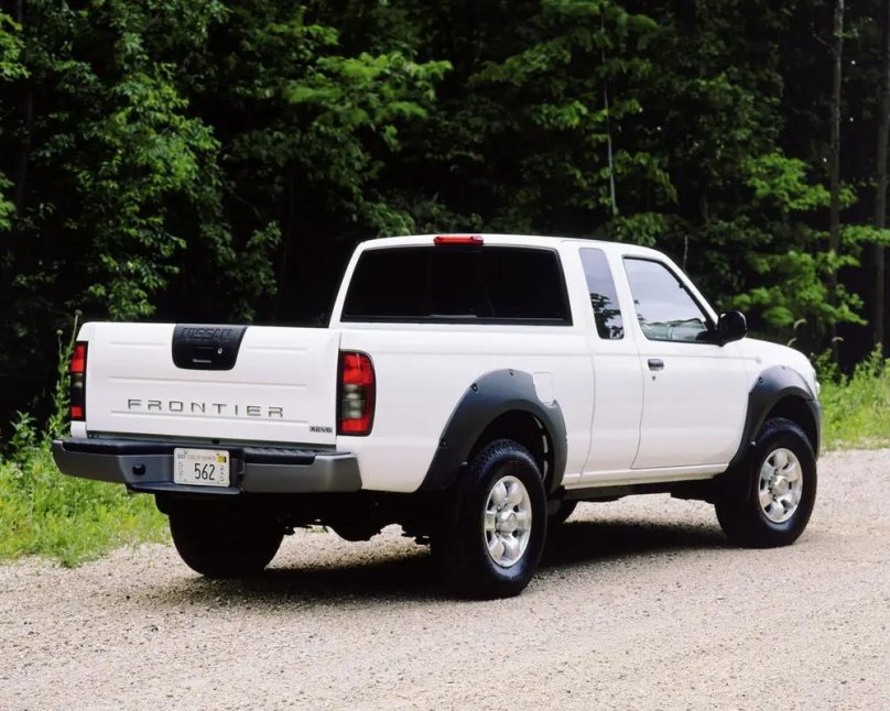 Nissan Frontier 2000