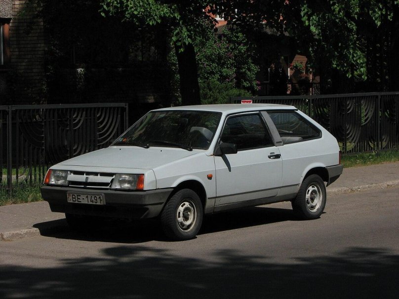 Lada 2108