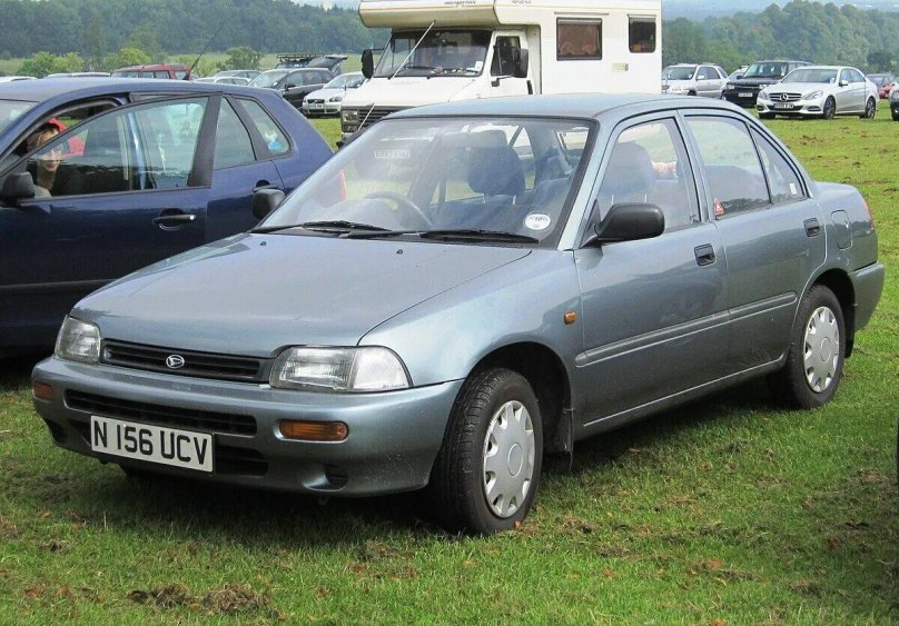 Daihatsu Charade 2000