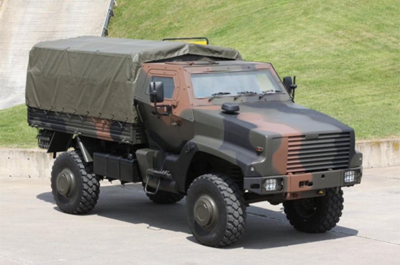 Мерседес LAPV 7.X концепт