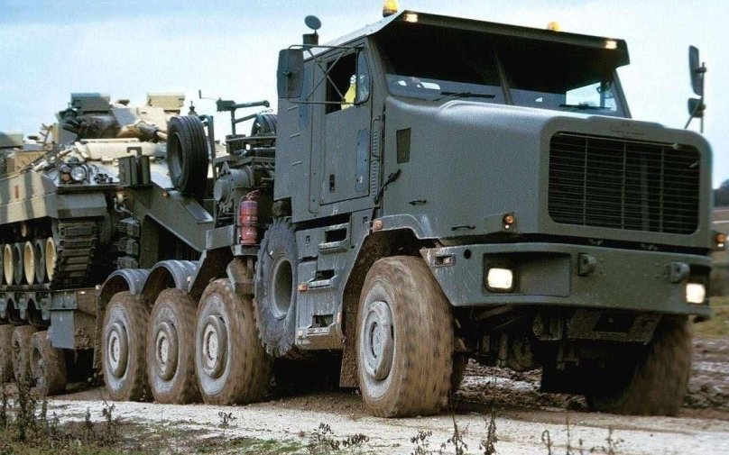 М1070 Oshkosh