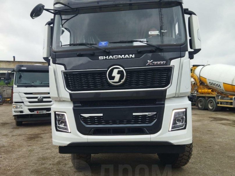 Shacman тягач 6х6