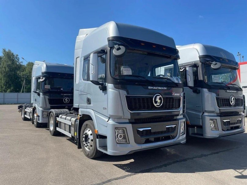 Тягач Шакман 4х2