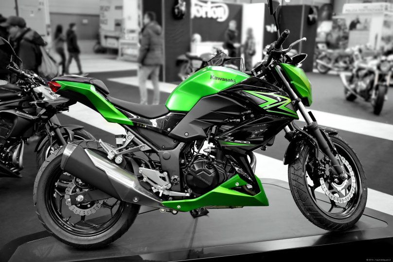 Мотоцикл Кавасаки z300