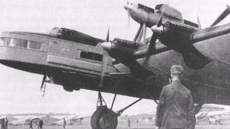 Самолет-гигант ант-20 («Максим Горький»)