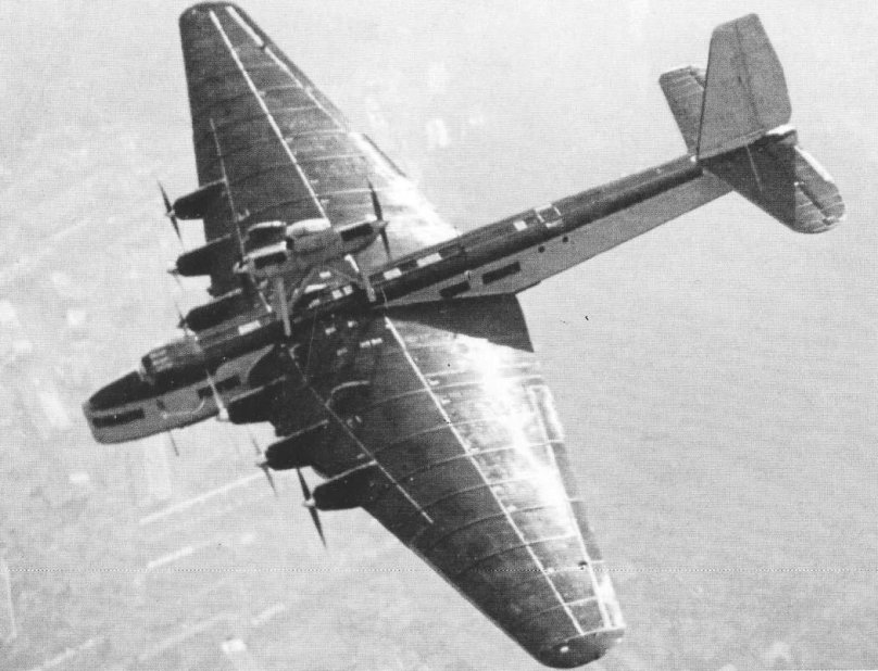 Агитационный самолет ант-20 Максим Горький