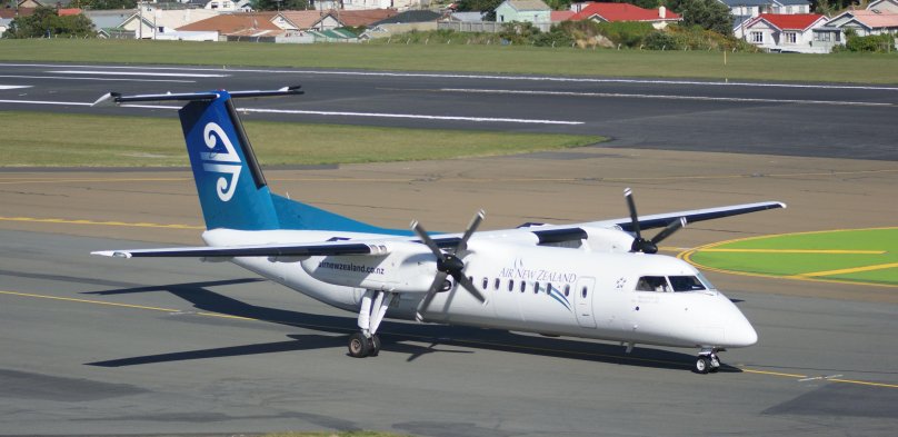DHC 8-q400