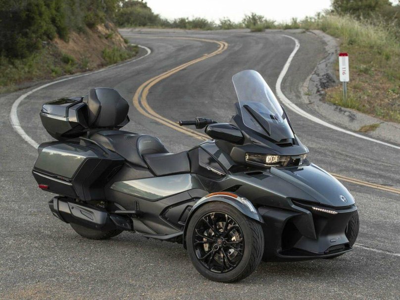 Can-am Spyder f3