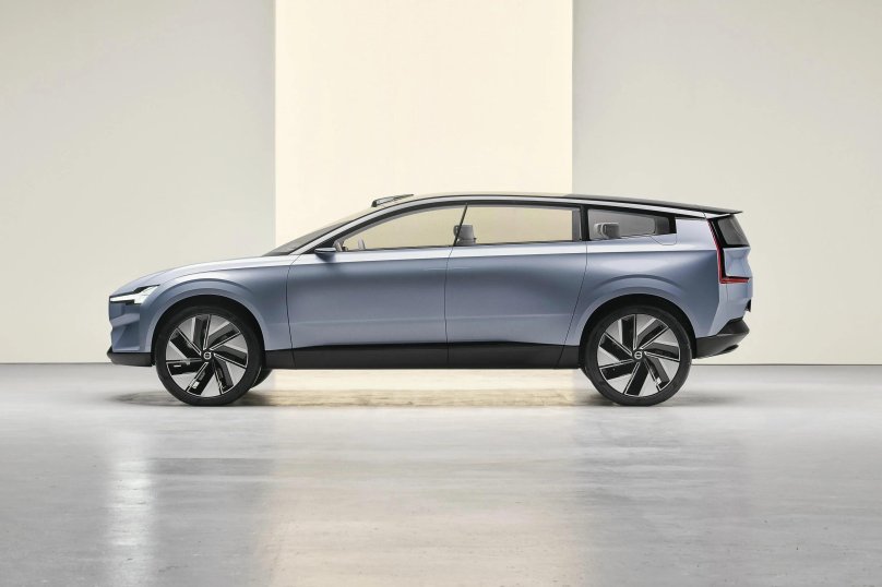 Volvo Recharge Concept
