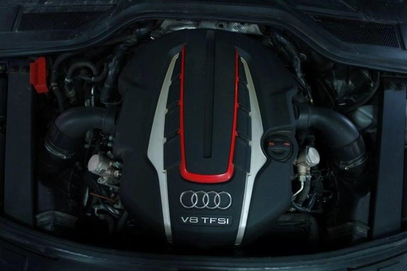 Audi 4.0 TFSI