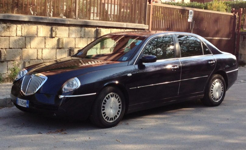 Lancia thesis