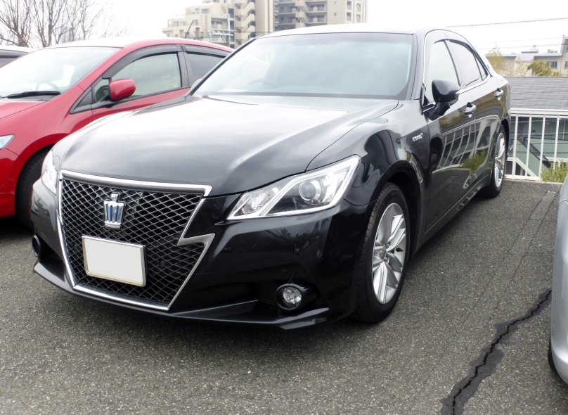 Toyota Crown 210