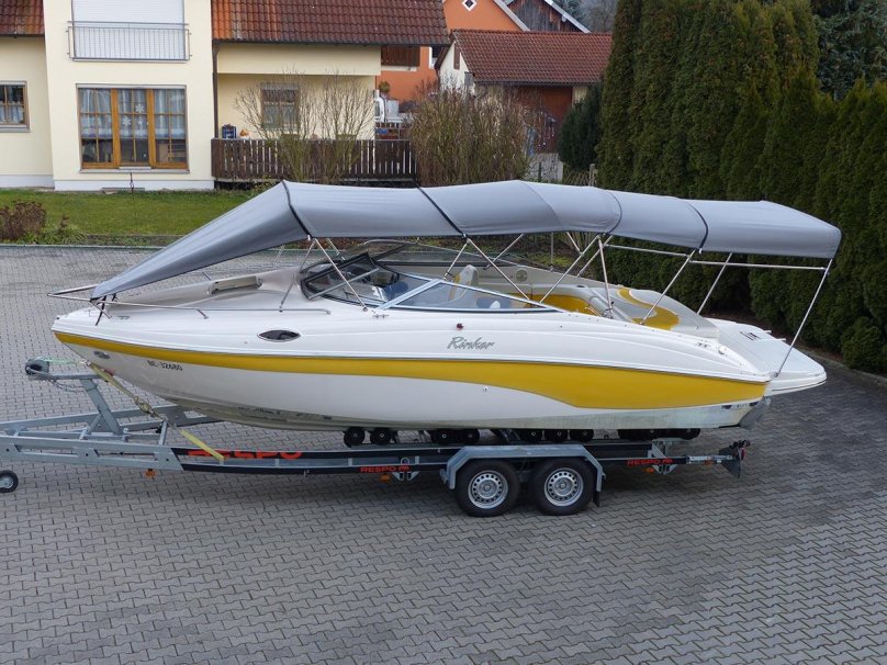Rinker Captiva 232