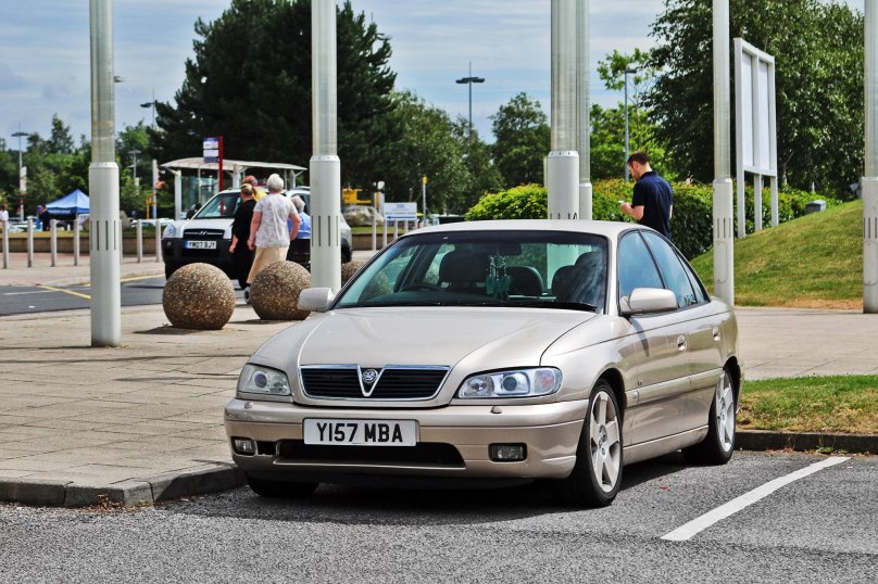 Опель Омега Воксхолл