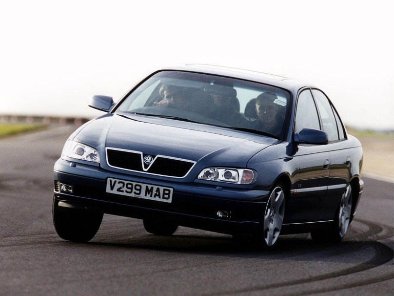 Vauxhall Omega b