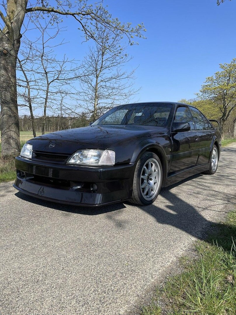 Opel Omega EVO 500